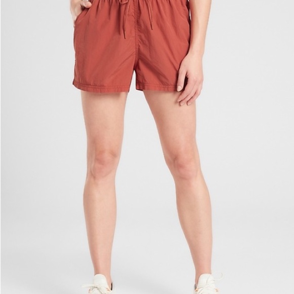 Athleta Expedition Shorts - Etruscan Red Size 8